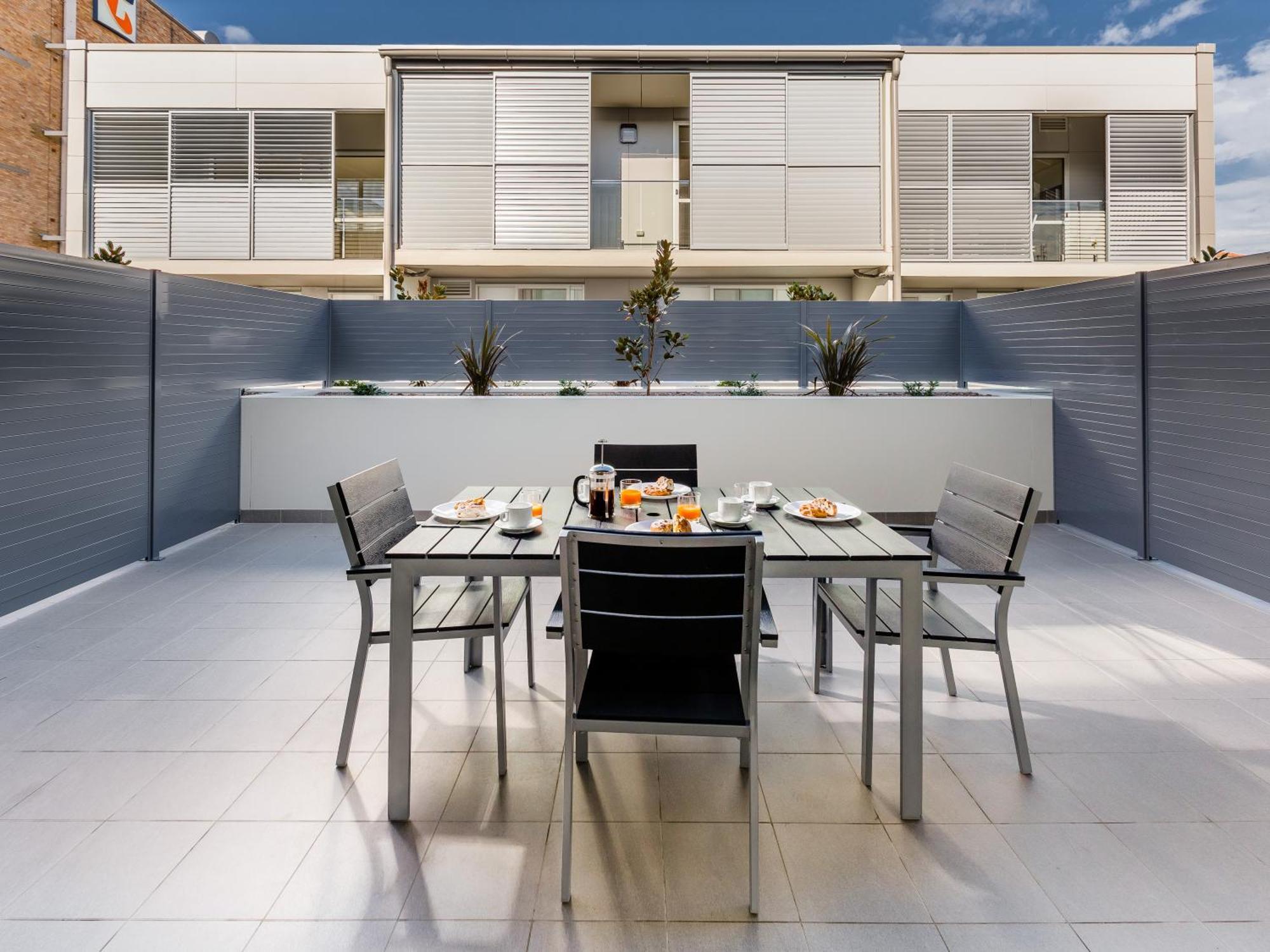 Hamilton Executive Apartments Newcastle Exterior photo