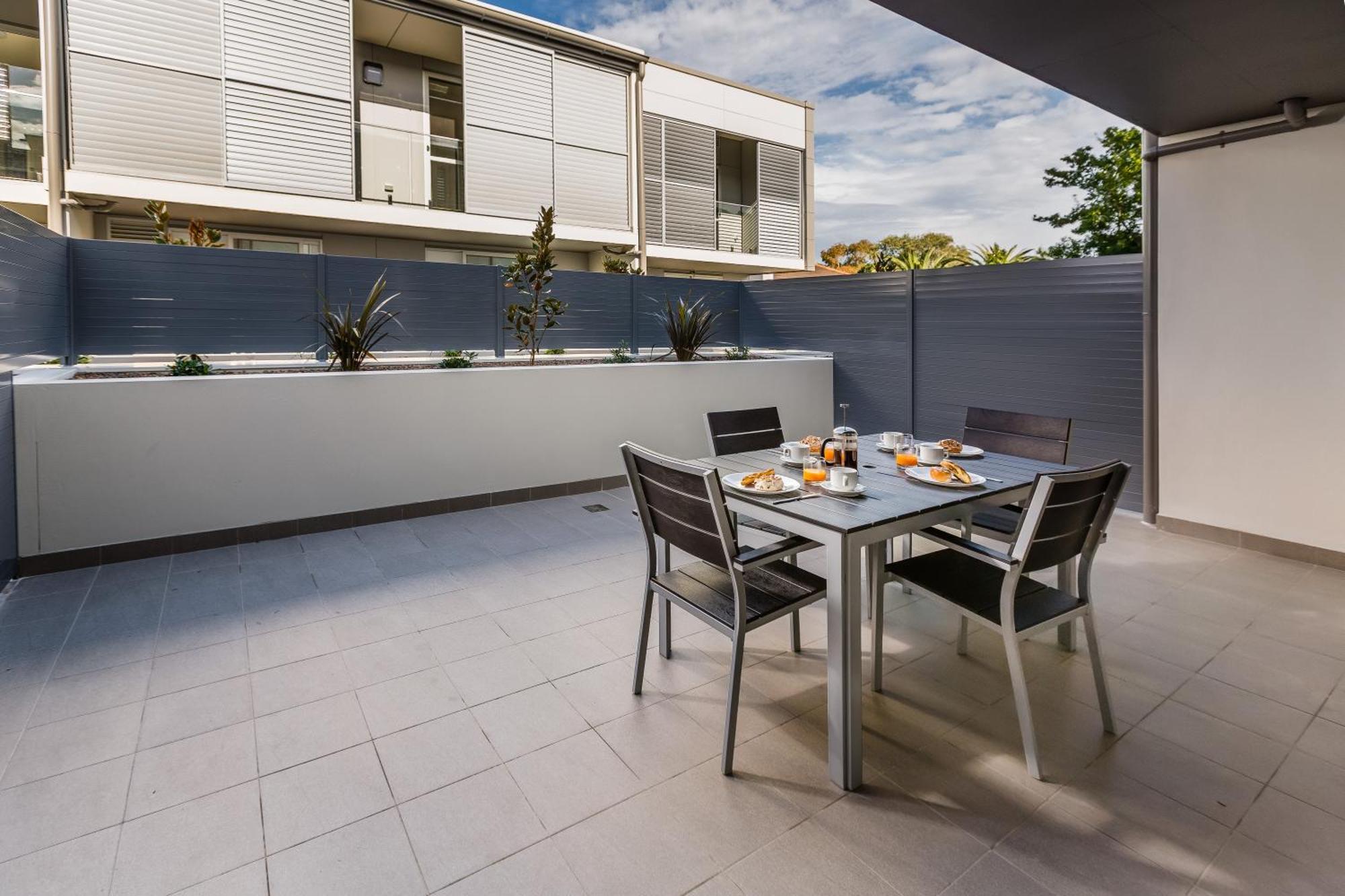 Hamilton Executive Apartments Newcastle Exterior photo